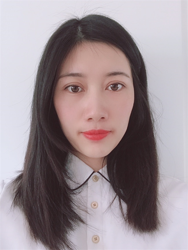 鄭雪英